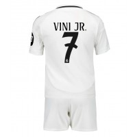 Fotballdrakt Barn Real Madrid Vinicius Junior #7 Hjemmedraktsett 2024-25 Kortermet (+ Korte bukser)